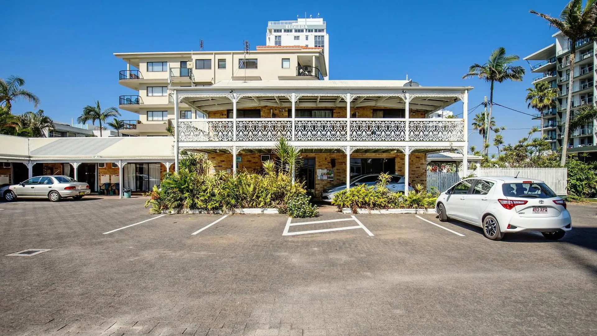 Cotton Tree Beach Motel Sunshine Coast Australia